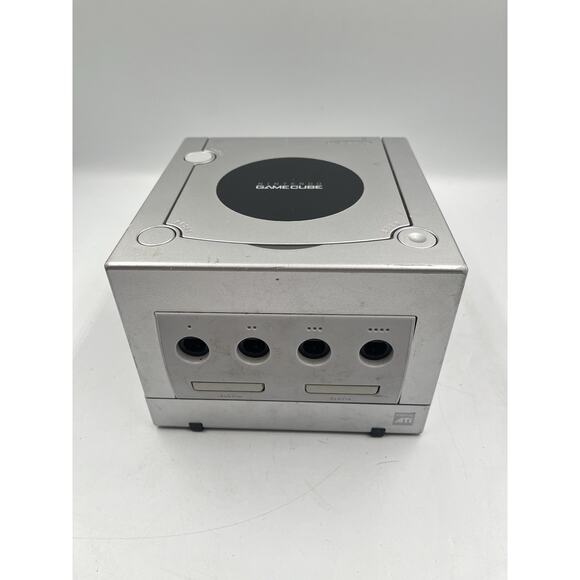 Nintendo Game Cube Platinum Silver Console With Controller - Tested Works - Picture 15 of 15